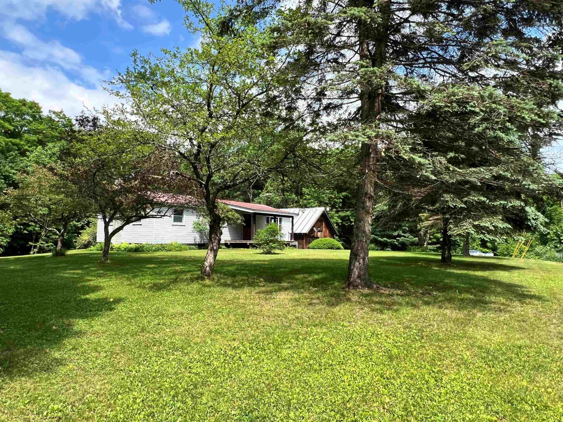 5770 Stage Road Barnard VT 05031