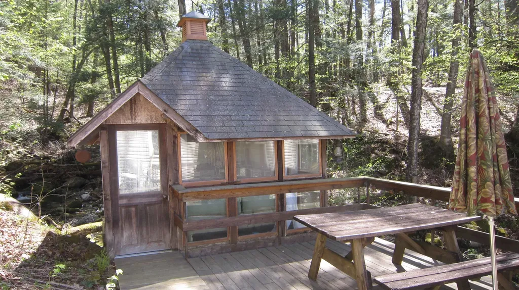 335 Depot Road Newfane VT 05345