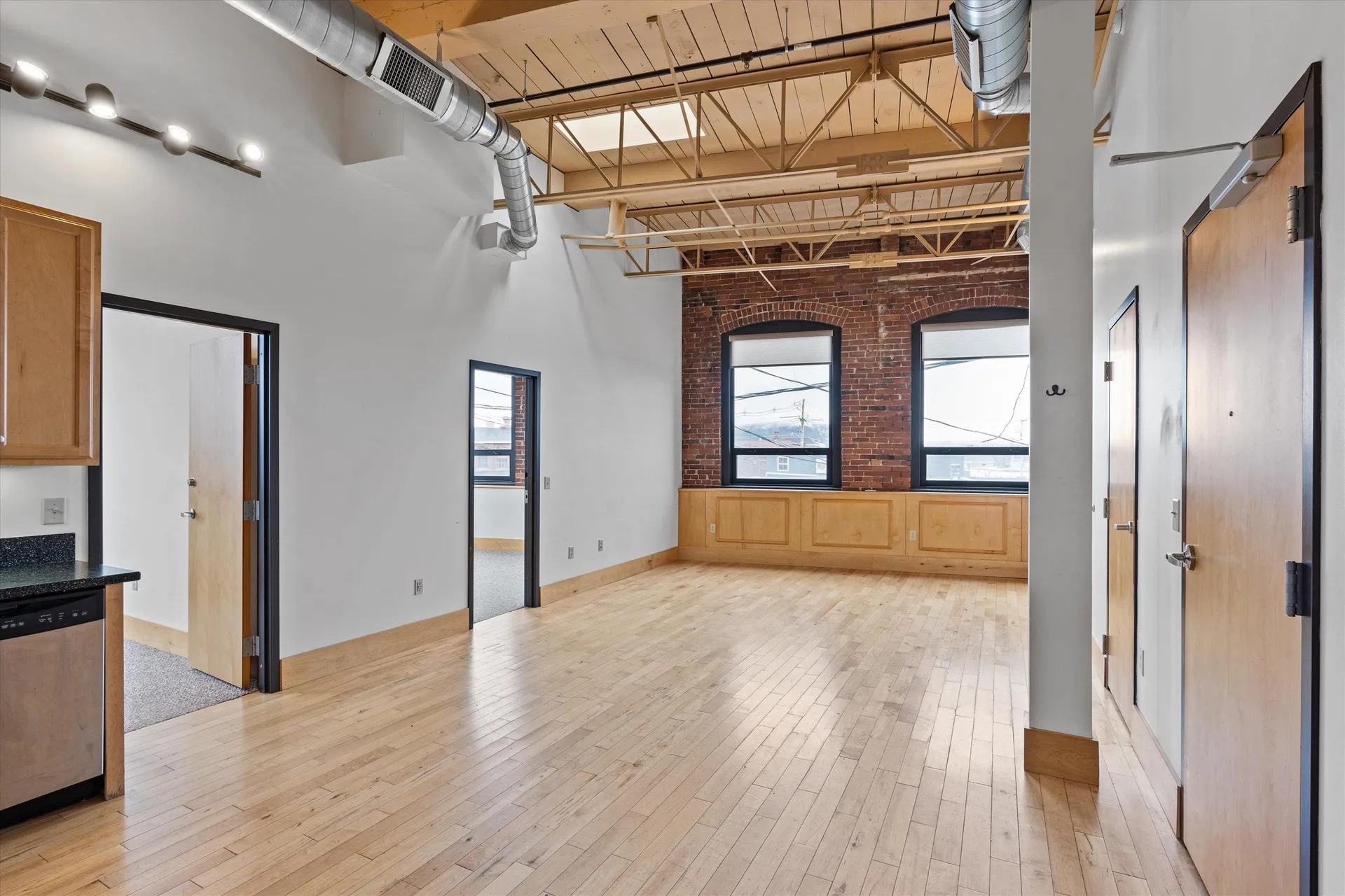 7 Emerald Street Keene NH 03431