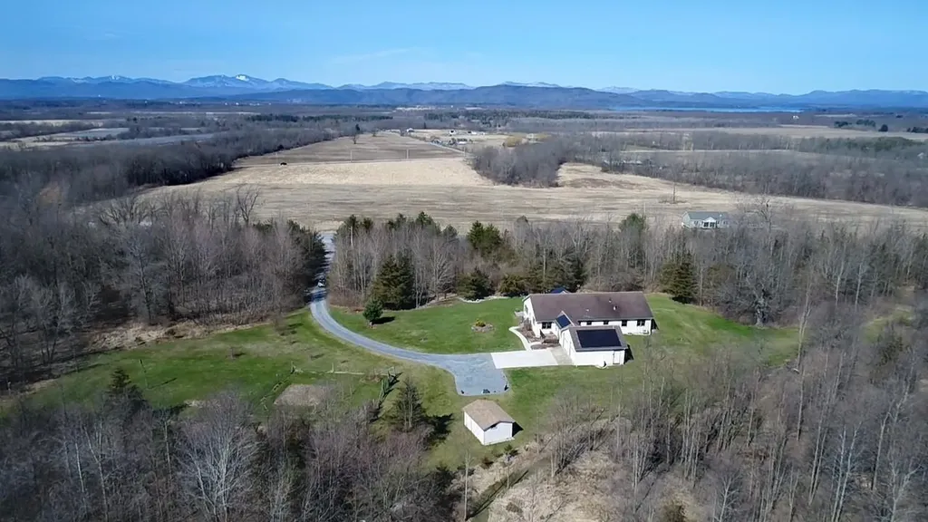 4832 Us Route 7 Ferrisburgh VT 05456