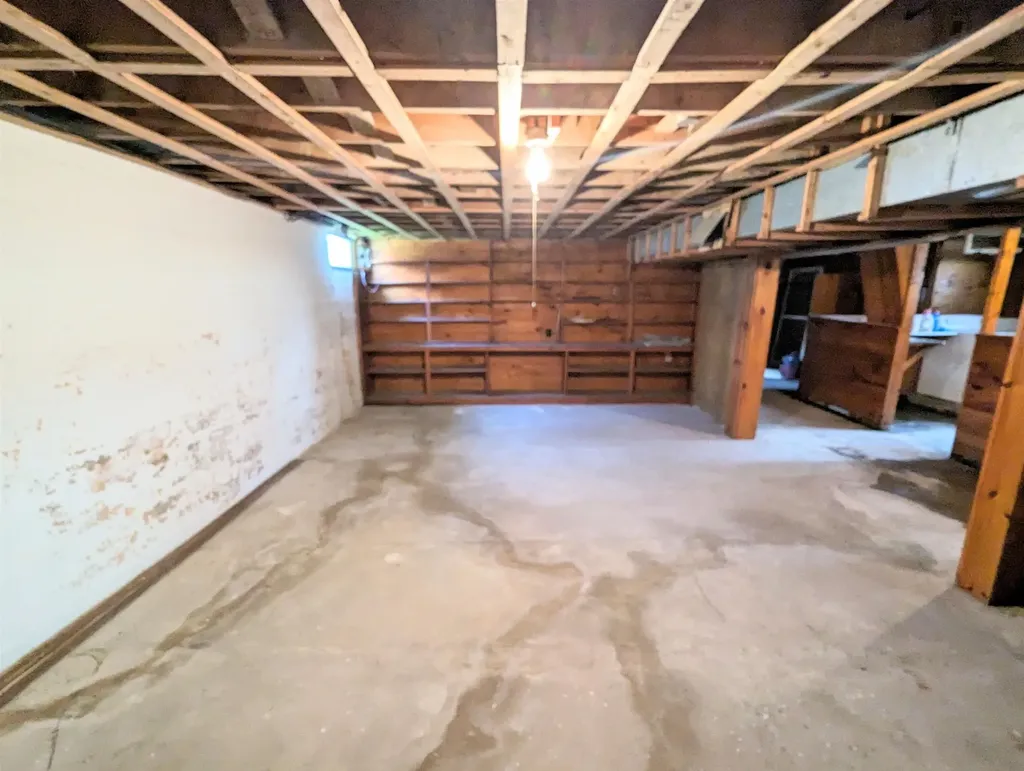 127 Pleasant Street Littleton NH 03561