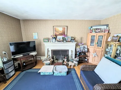 127 Pleasant Street Littleton NH 03561