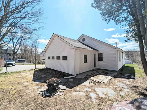 127 Pleasant Street Littleton NH 03561