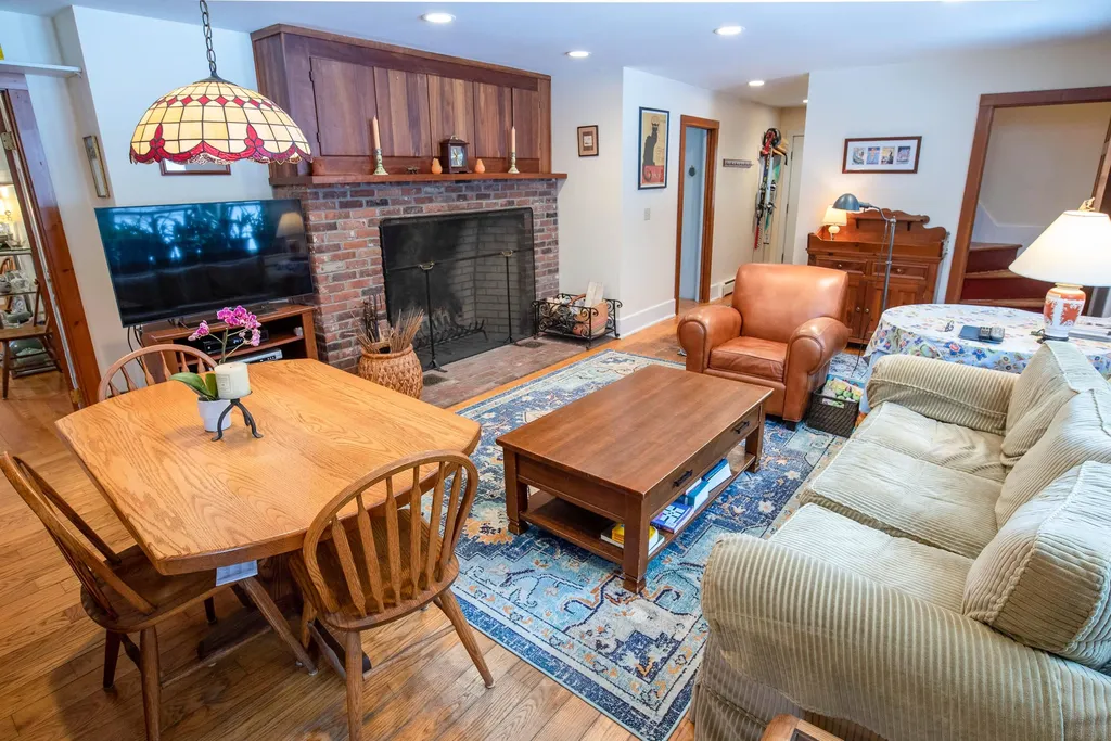 329 Village Woods Road Waitsfield VT 05673
