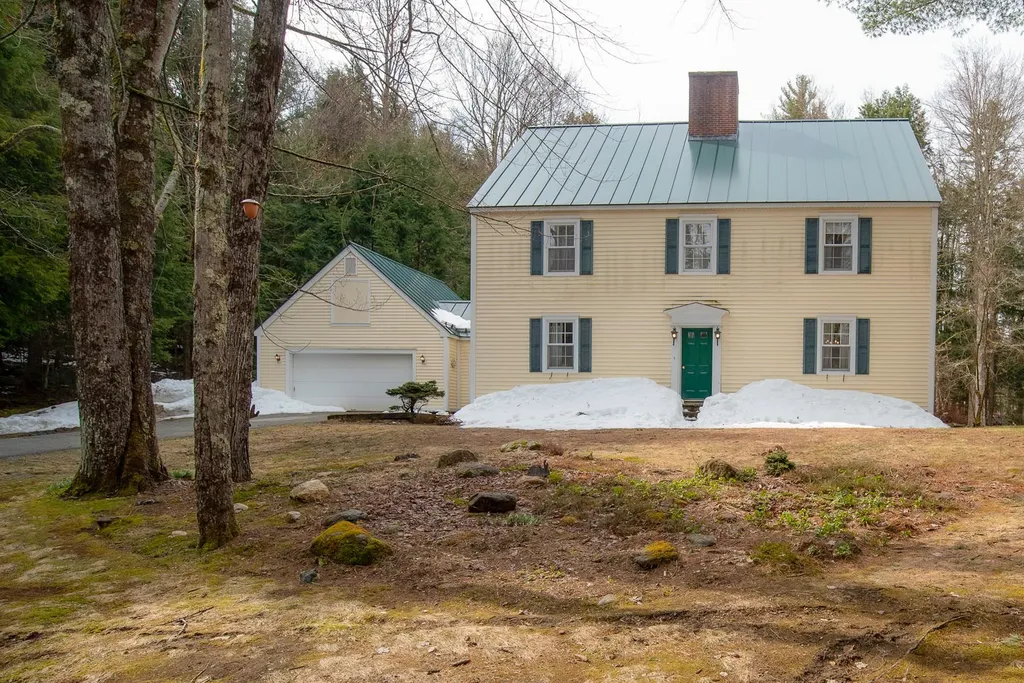 329 Village Woods Road Waitsfield VT 05673