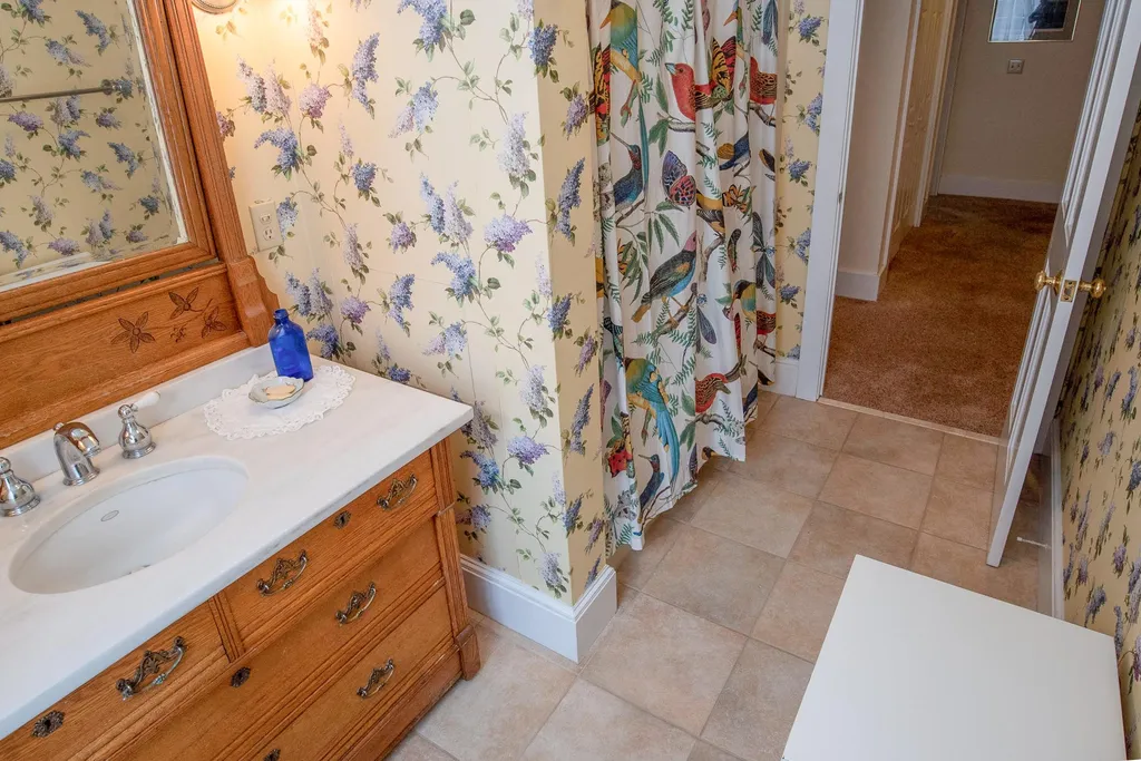 329 Village Woods Road Waitsfield VT 05673