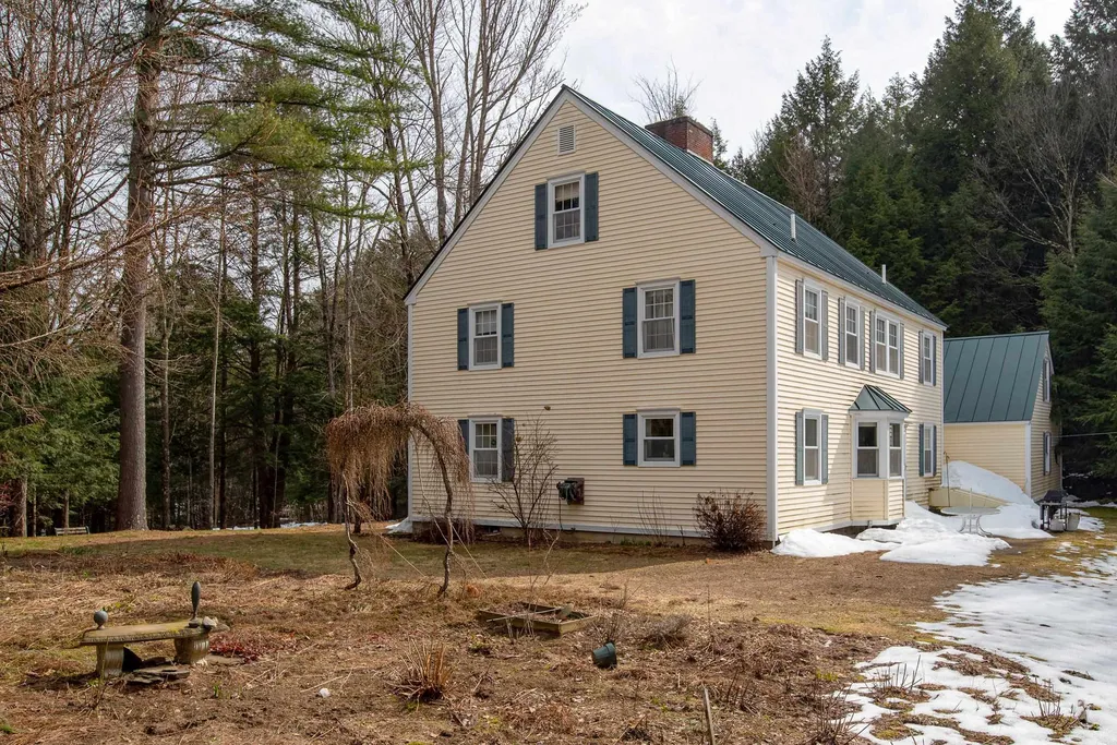 329 Village Woods Road Waitsfield VT 05673