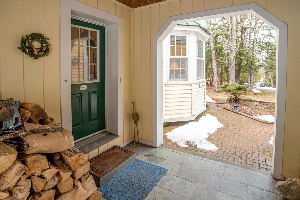 329 Village Woods Road Waitsfield VT 05673