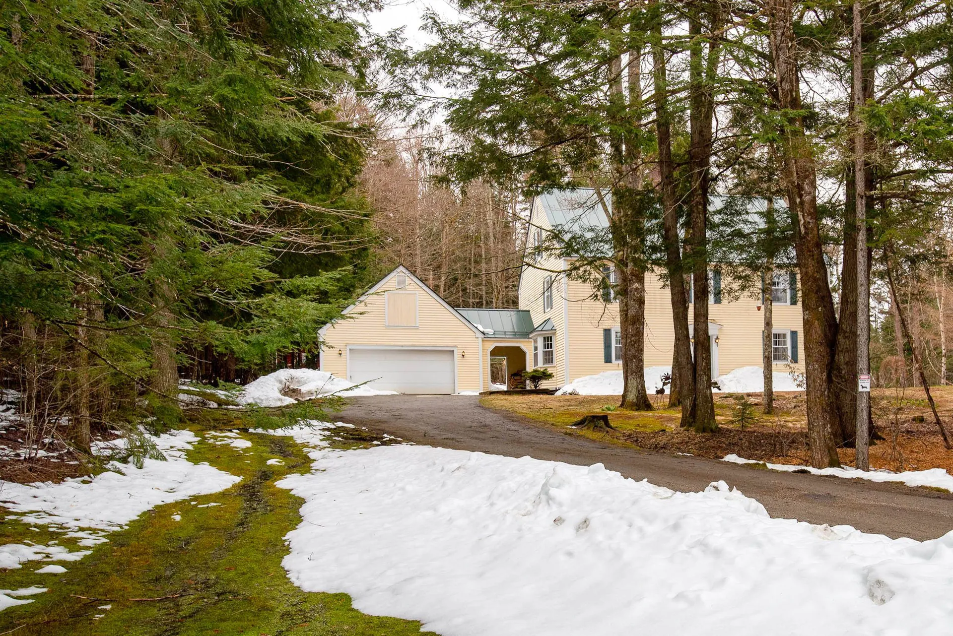 329 Village Woods Road Waitsfield VT 05673