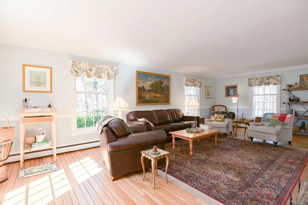 65 Drinkwater Road Hampton Falls NH 03844
