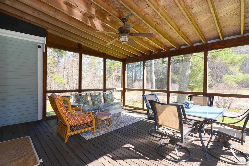 65 Drinkwater Road Hampton Falls NH 03844