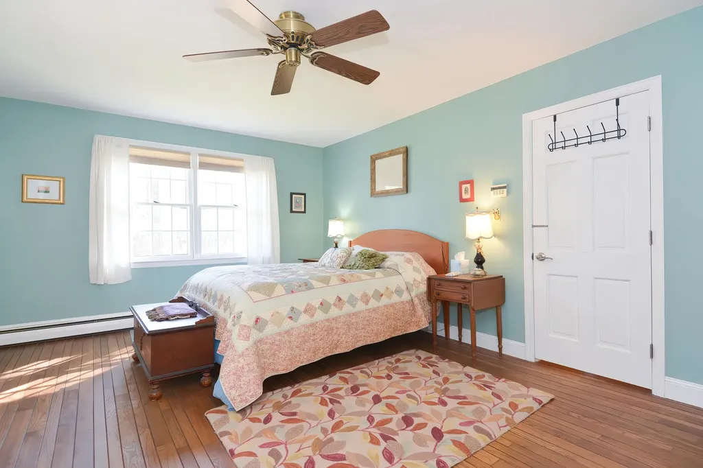 65 Drinkwater Road Hampton Falls NH 03844