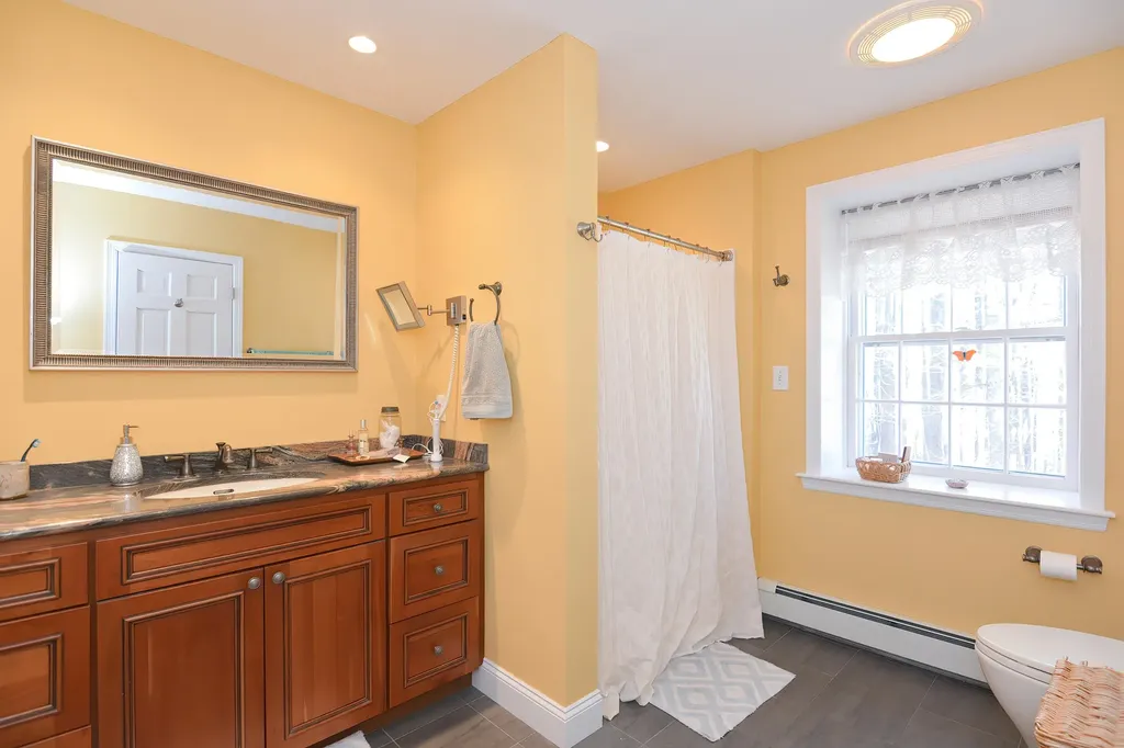 65 Drinkwater Road Hampton Falls NH 03844