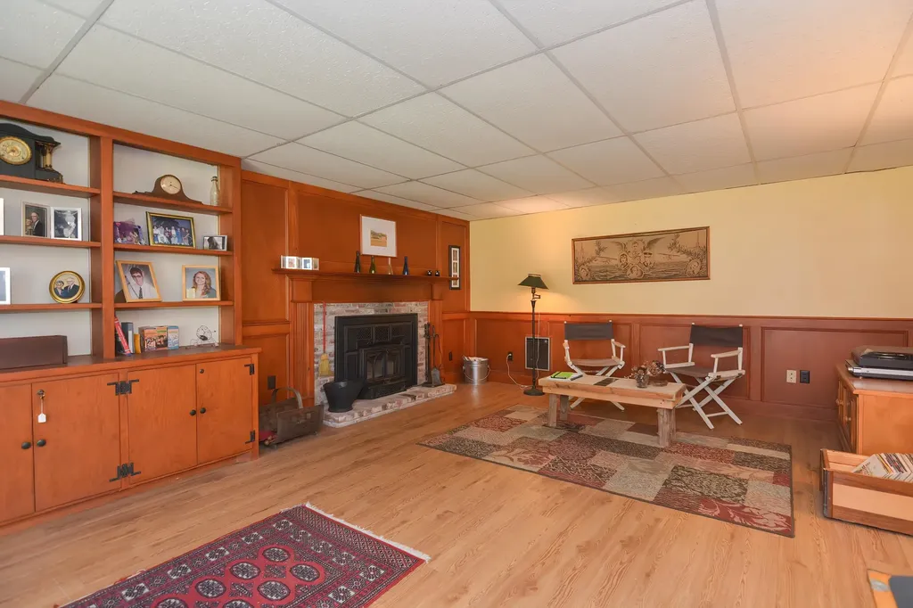 65 Drinkwater Road Hampton Falls NH 03844