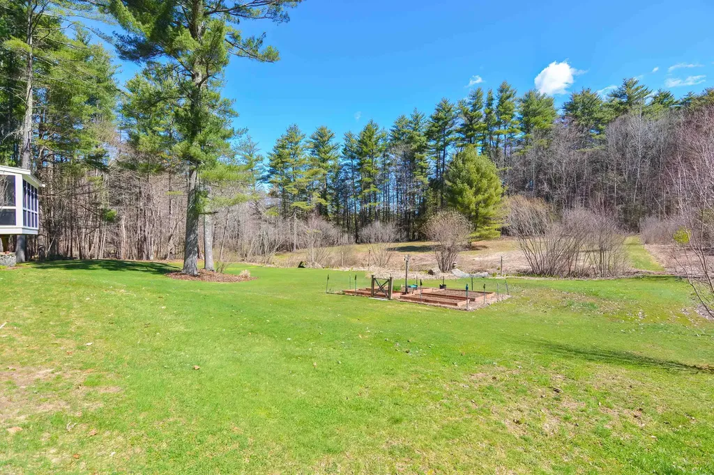 65 Drinkwater Road Hampton Falls NH 03844
