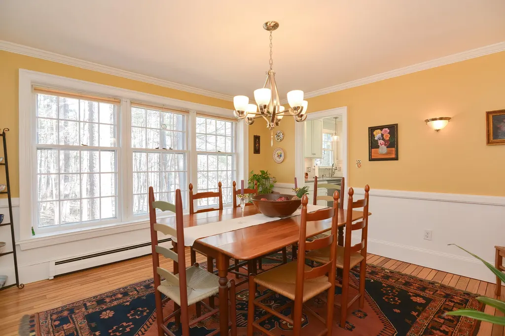 65 Drinkwater Road Hampton Falls NH 03844