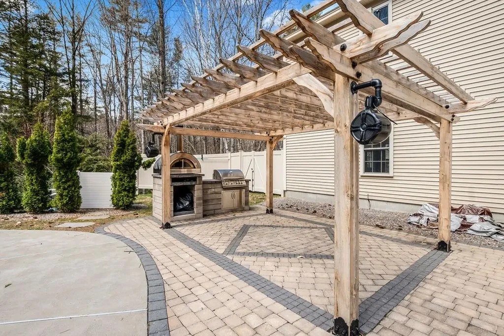 49 Ellis Farm Road Sanbornton NH 03269