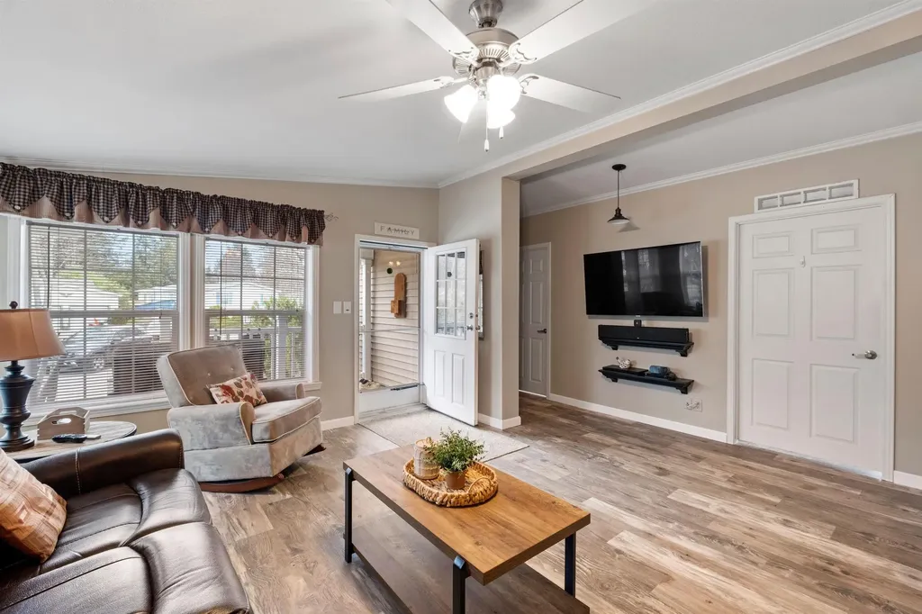 62 Magnolia Lane Belmont NH 03220