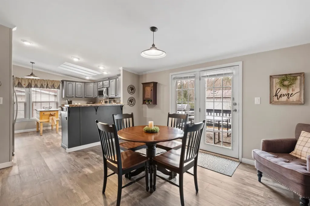 62 Magnolia Lane Belmont NH 03220