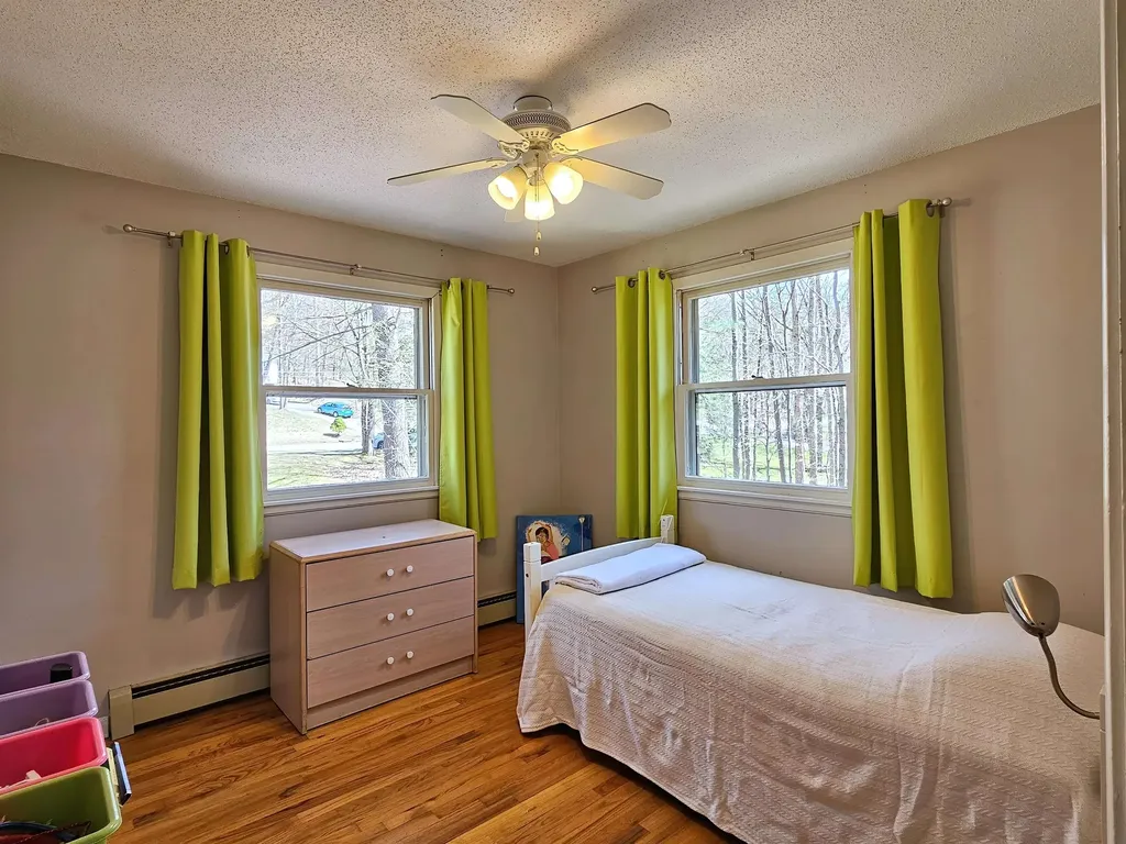 13 Greenbriar Drive Essex VT 05452