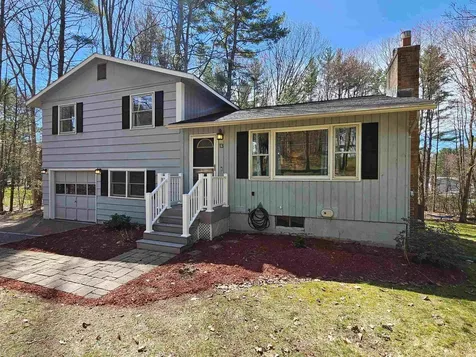 13 Greenbriar Drive Essex VT 05452