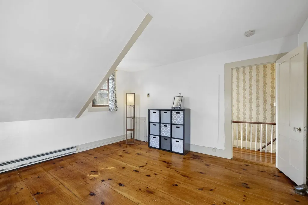 281 Roxbury Street Keene NH 03431