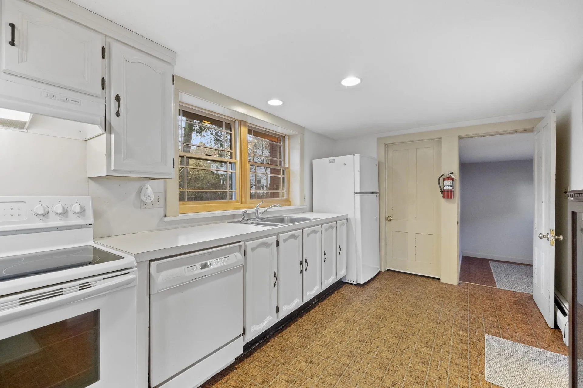 281 Roxbury Street Keene NH 03431