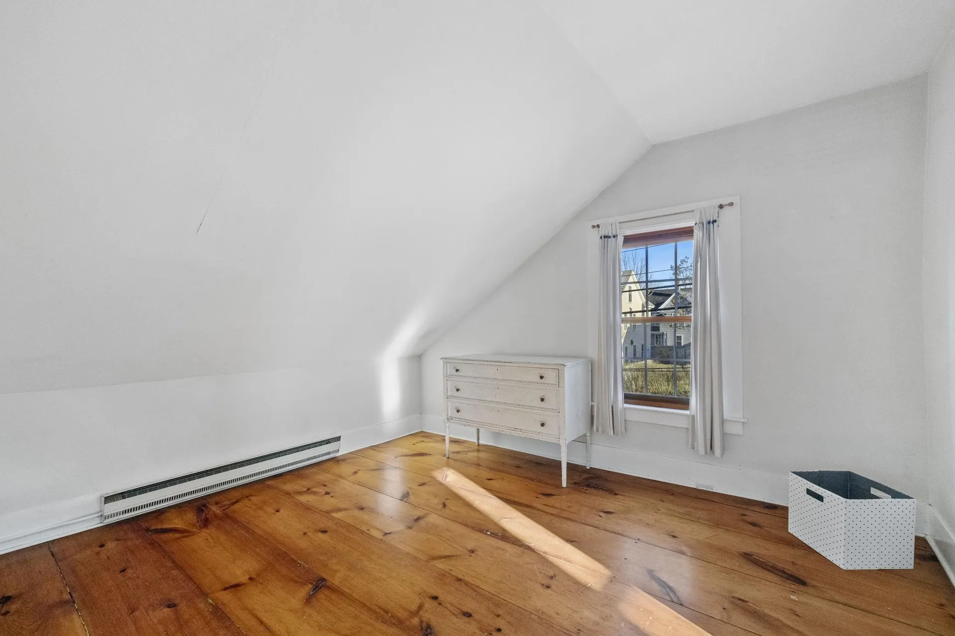 281 Roxbury Street Keene NH 03431