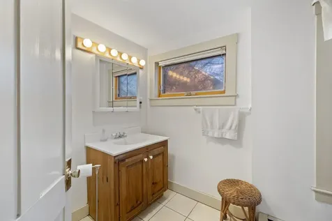 281 Roxbury Street Keene NH 03431