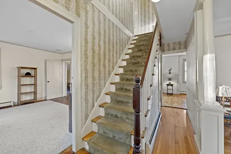 281 Roxbury Street Keene NH 03431