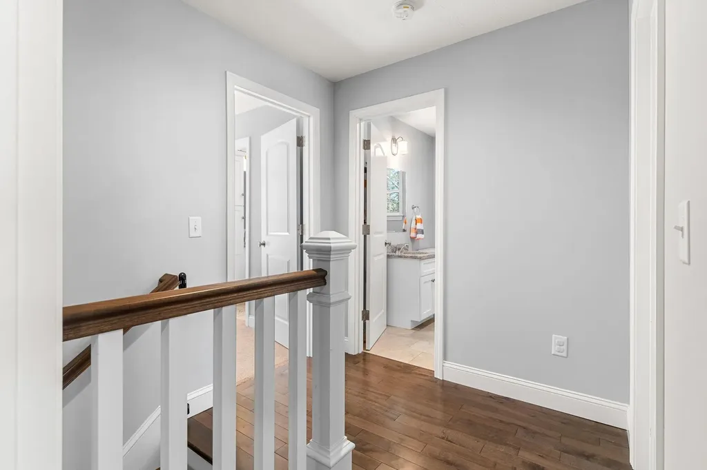241 Ash Swamp Road Newmarket NH 03857