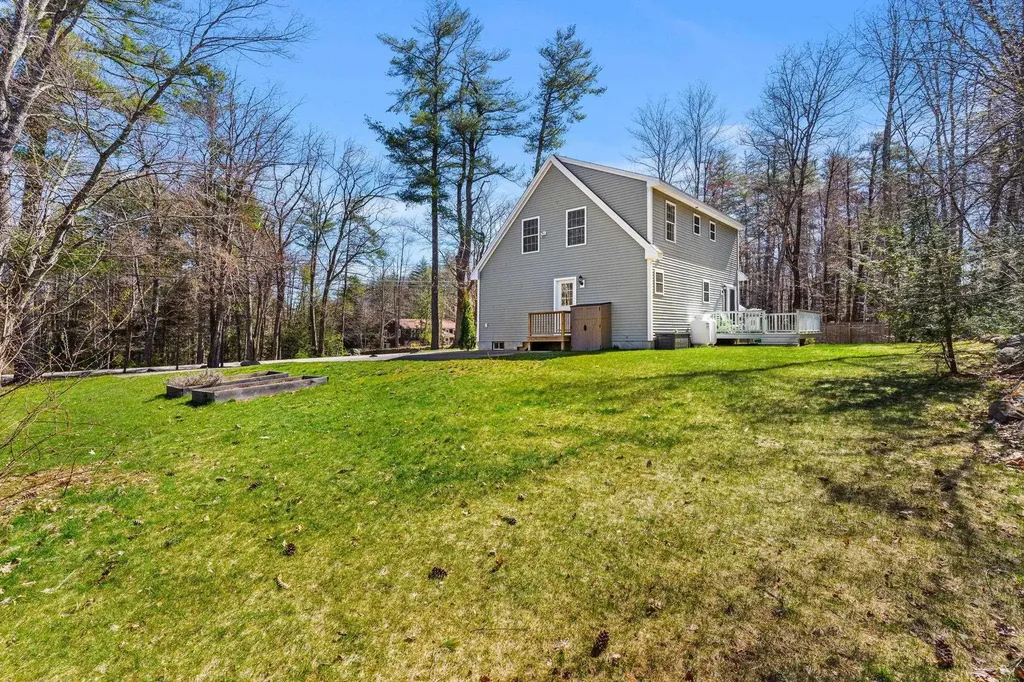 241 Ash Swamp Road Newmarket NH 03857