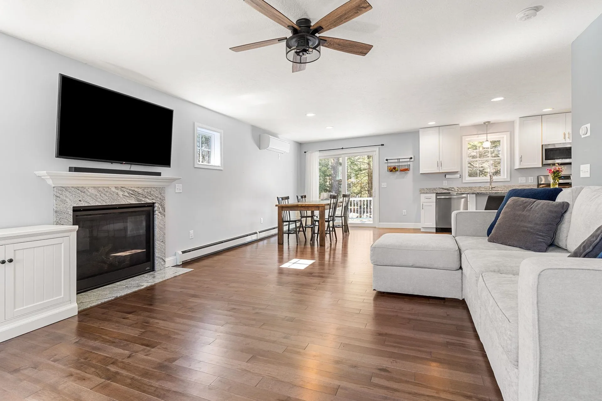 241 Ash Swamp Road Newmarket NH 03857