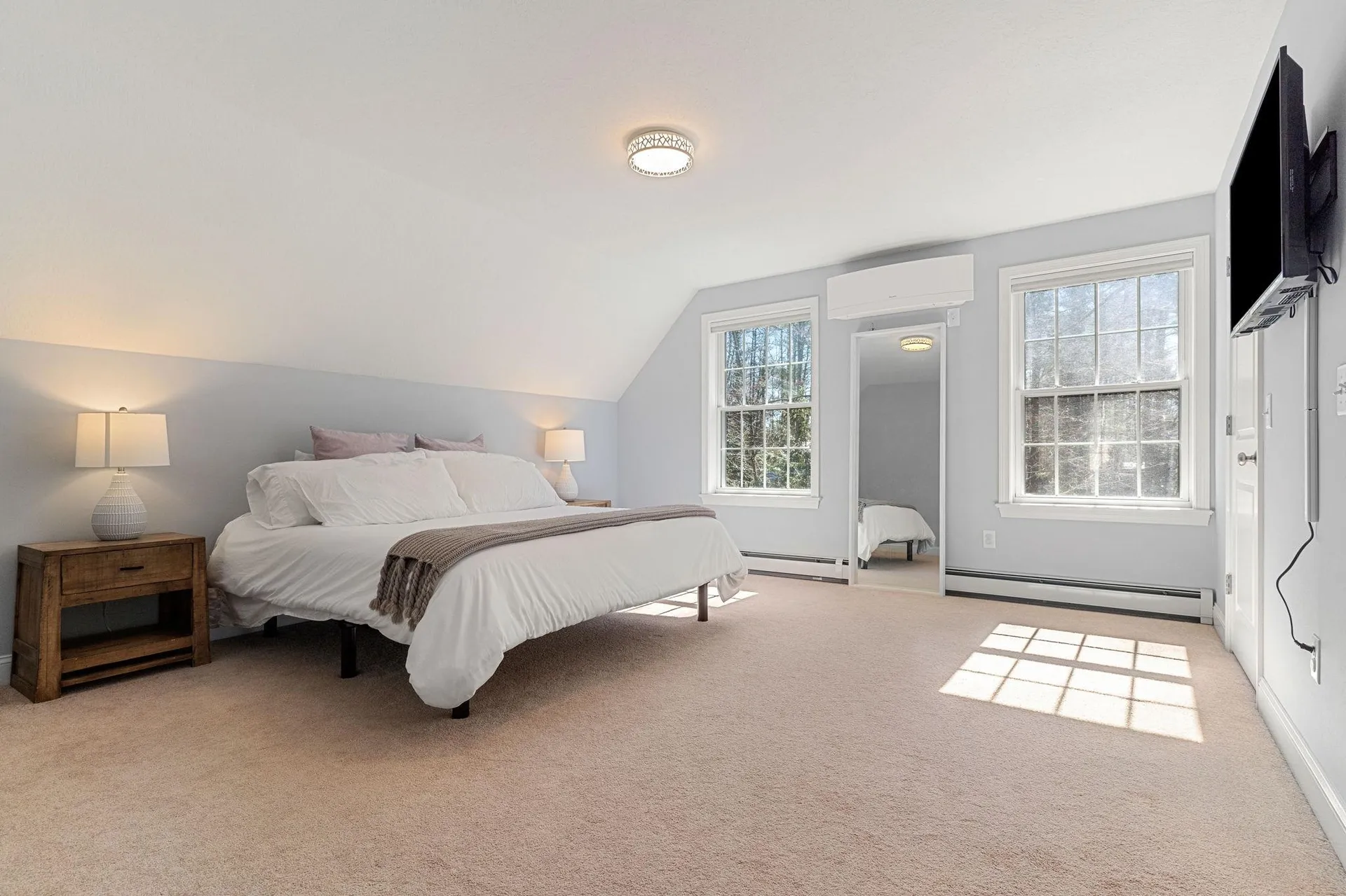 241 Ash Swamp Road Newmarket NH 03857