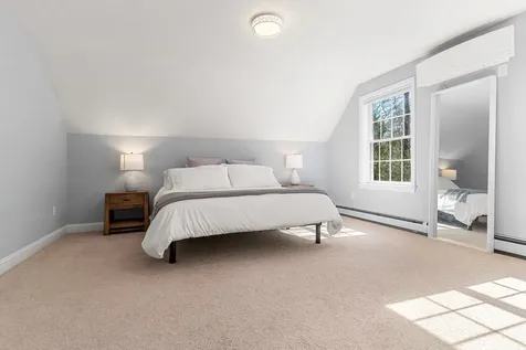241 Ash Swamp Road Newmarket NH 03857
