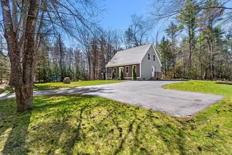241 Ash Swamp Road Newmarket NH 03857