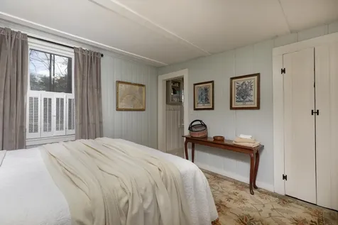 13 Harvey Road Sutton NH 03260