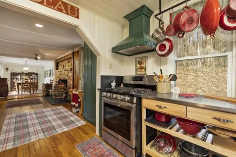 13 Harvey Road Sutton NH 03260