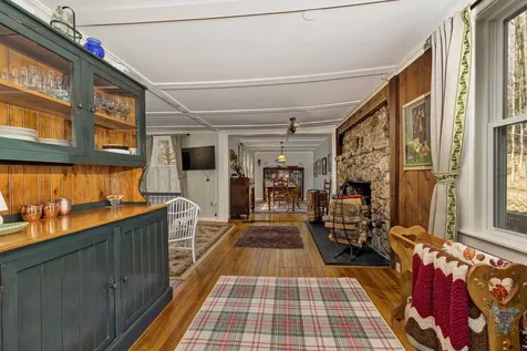 13 Harvey Road Sutton NH 03260