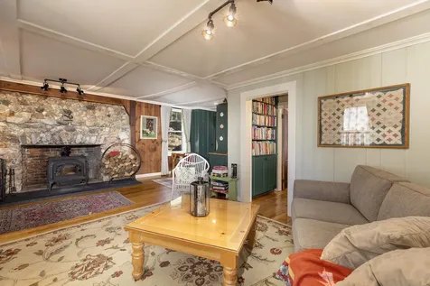 13 Harvey Road Sutton NH 03260