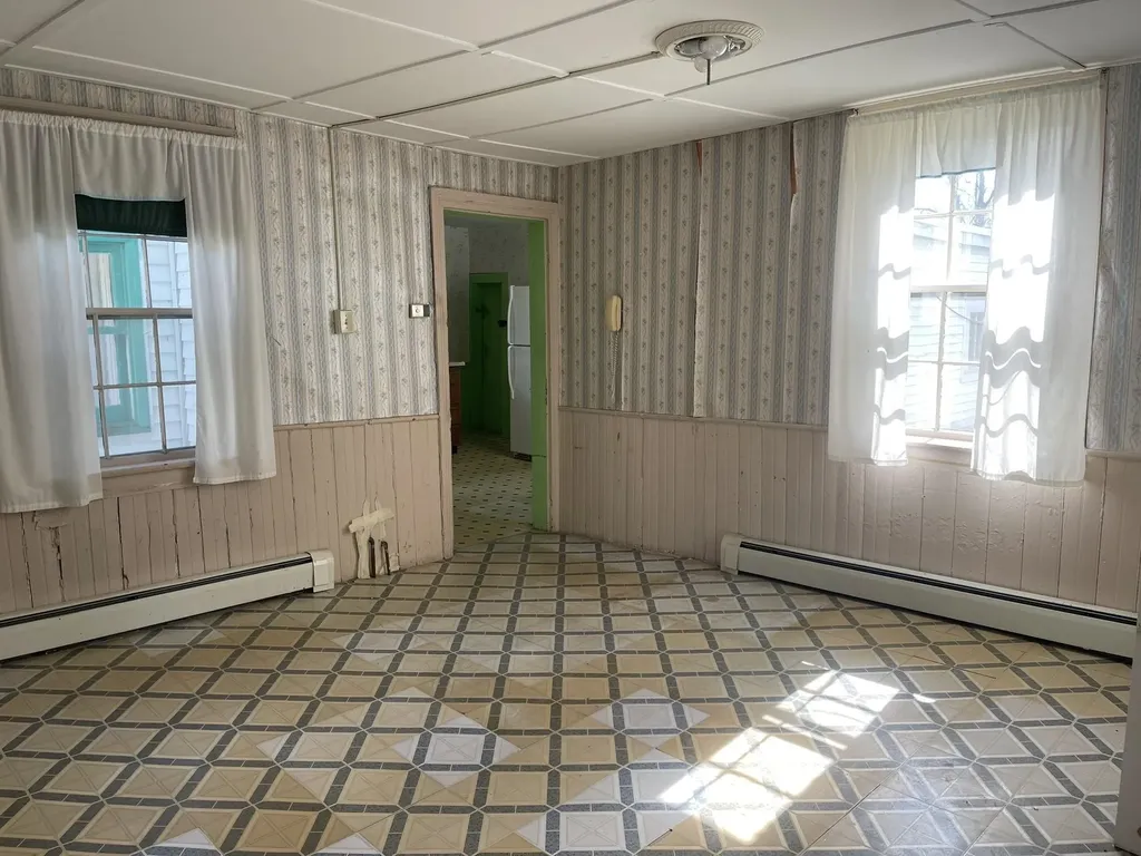 7 Bombard Place Vergennes VT 05491