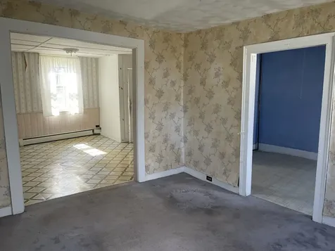7 Bombard Place Vergennes VT 05491