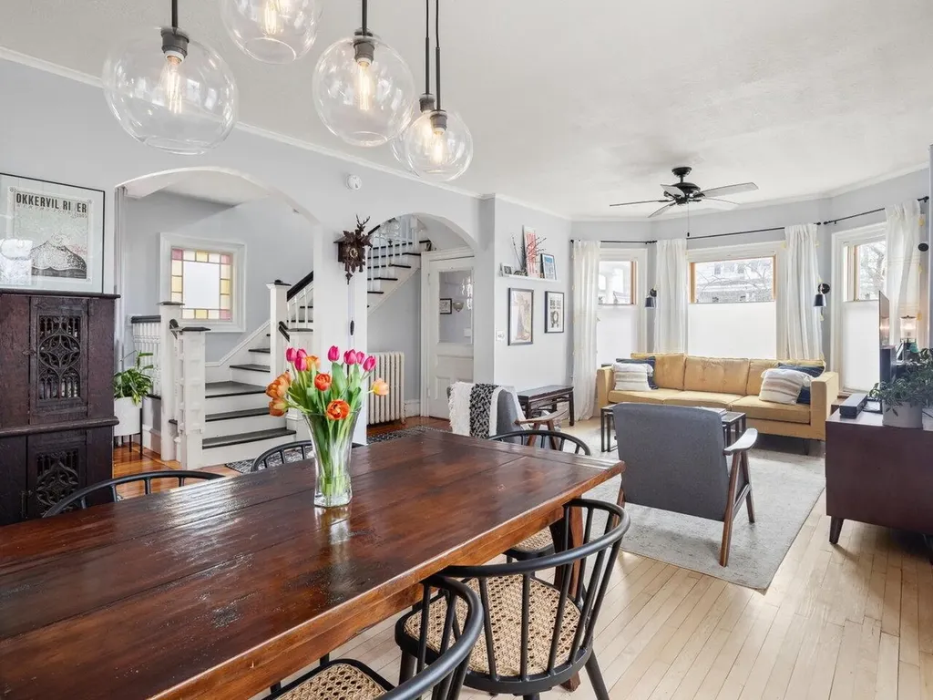76 Brookes Avenue Burlington VT 05401