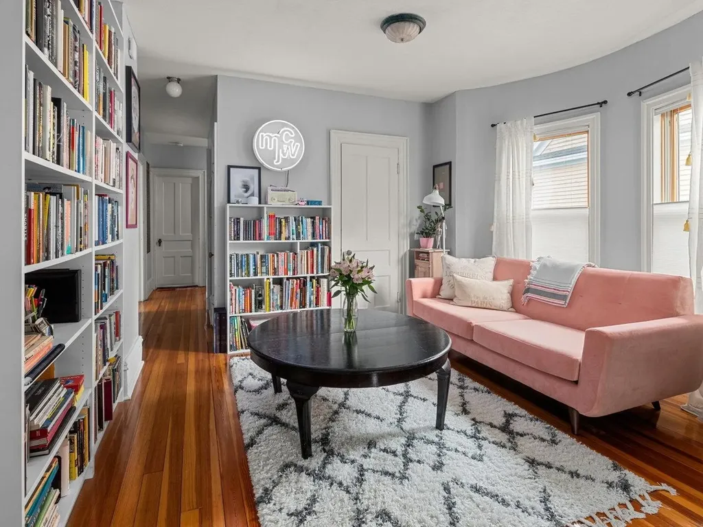 76 Brookes Avenue Burlington VT 05401