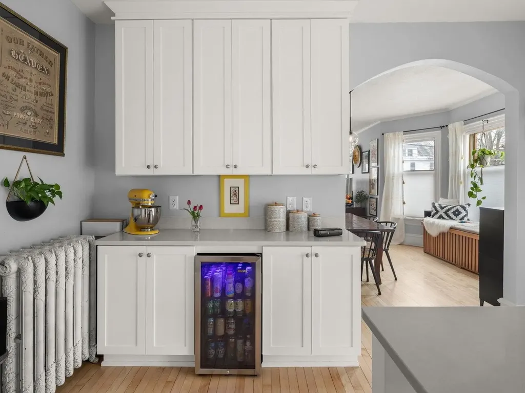 76 Brookes Avenue Burlington VT 05401