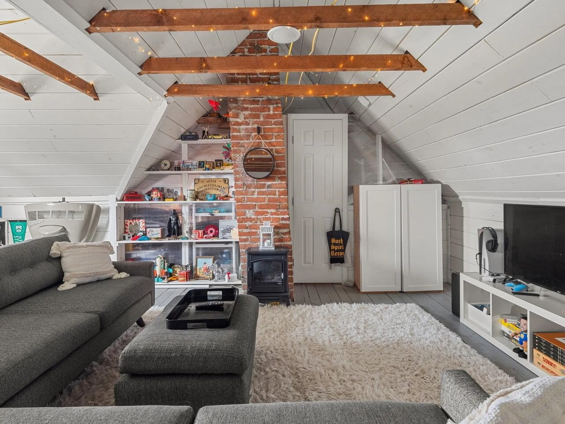 76 Brookes Avenue Burlington VT 05401
