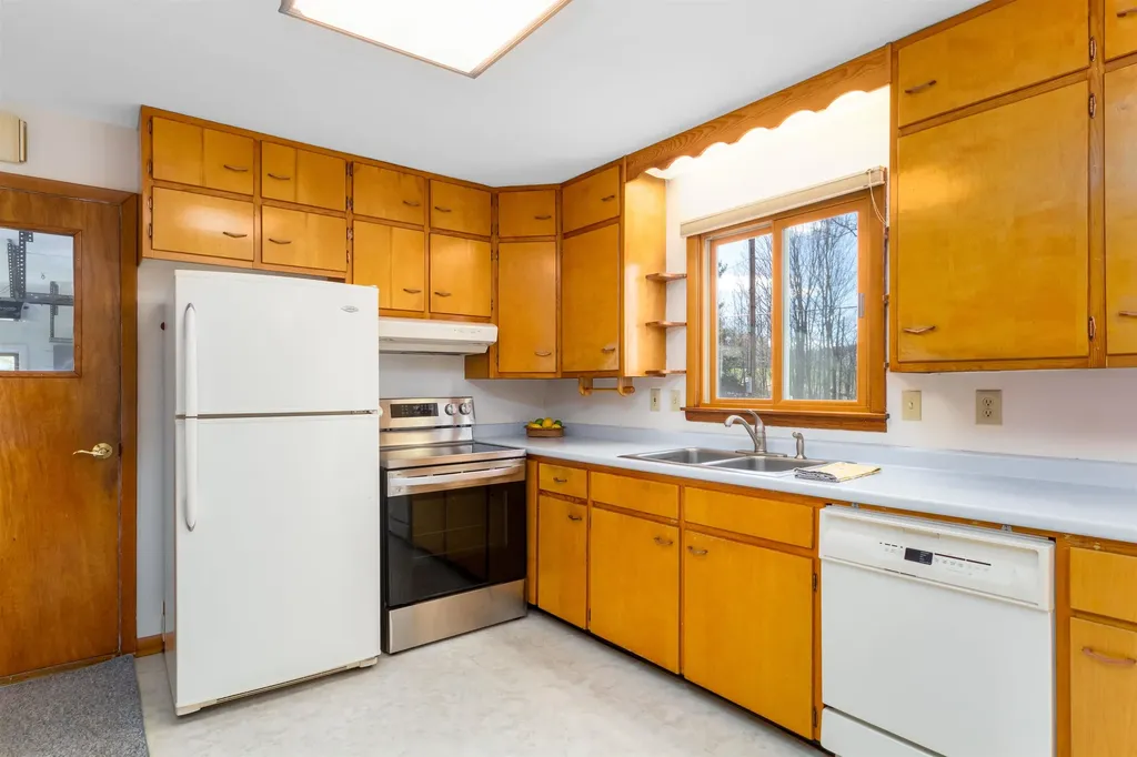 2197 Oak Hill Road Williston VT 05495