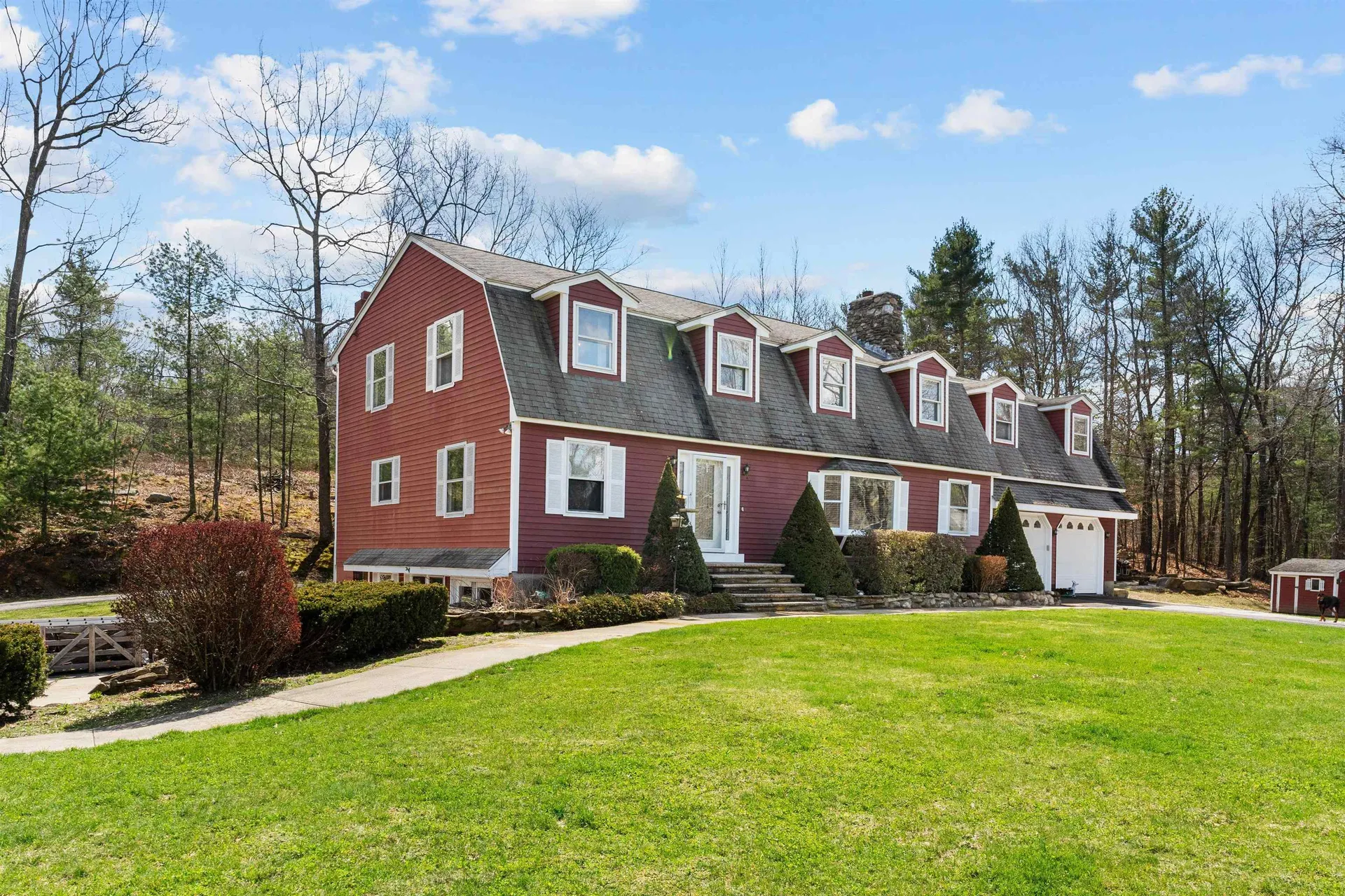 53 Boyd Road Hudson NH 03051