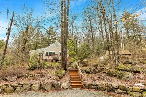 31 County Road Hillsborough NH 03244