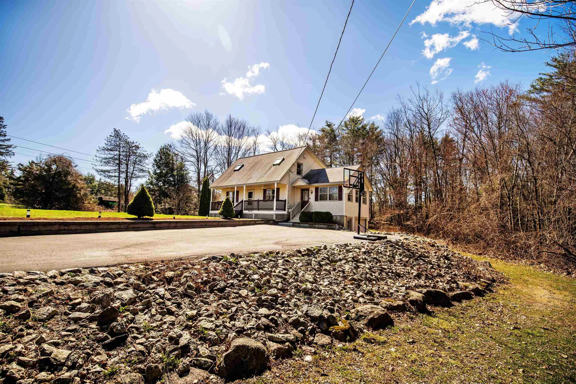 93 Brown Road Candia NH 03034